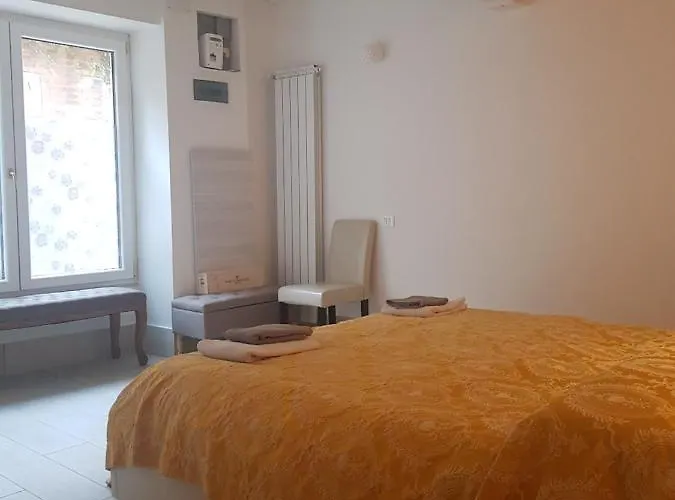 Golden Place * 威尼斯