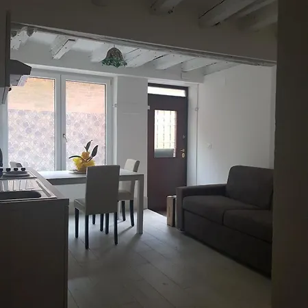 Apartamento Golden Place