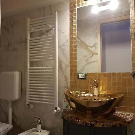 Golden Place Apartamento